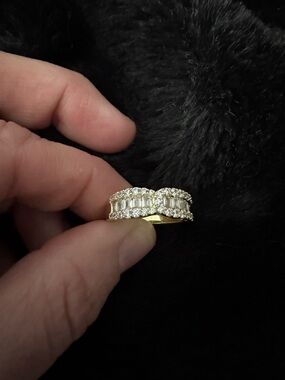 Fashion Jewelry Gold Tone Baguette & Round Crystal Double Band Ring